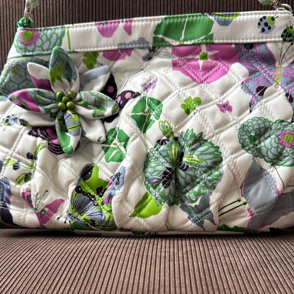 Vera Bradley Quilted Bag - White and Green with butterflies - Picture 3 of 11